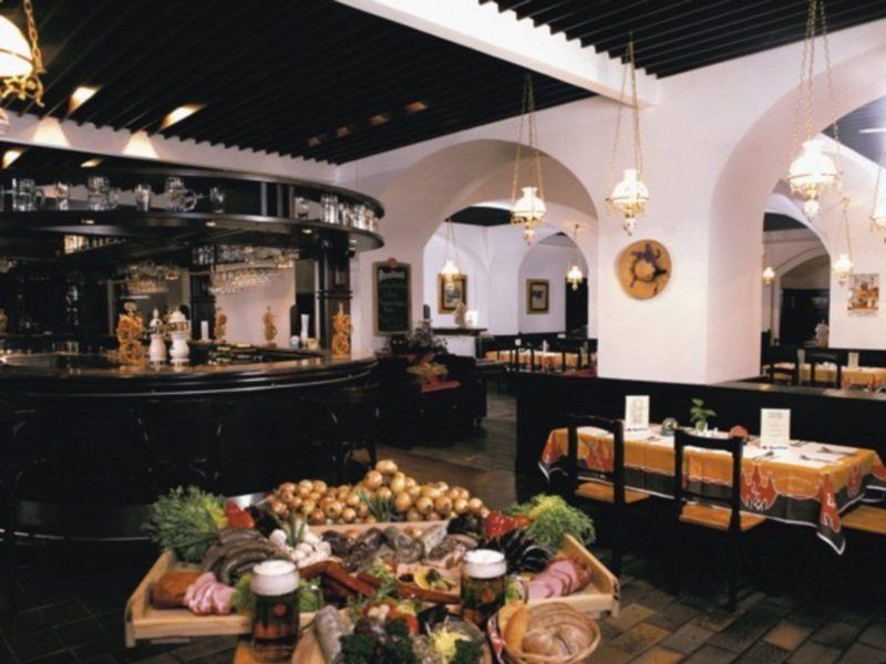 Hotel Ambassador Zlata Husa Prag